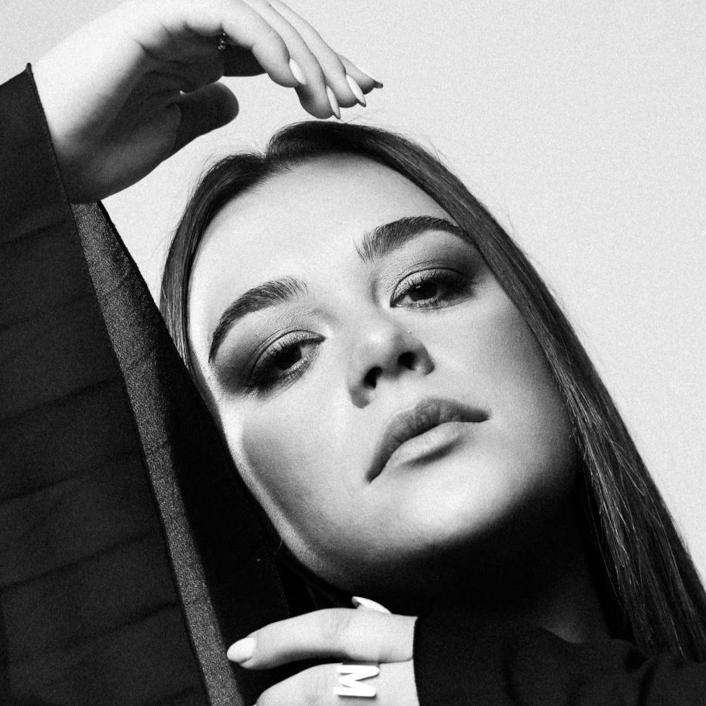 Fado singer Maura Airez photo