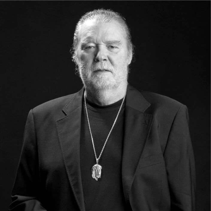 Rodrigo, Fado singer